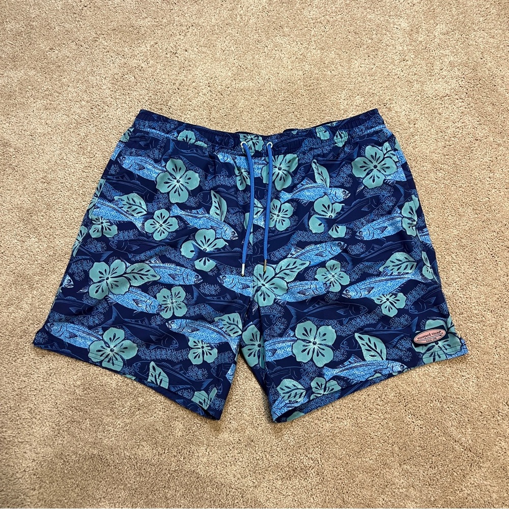 Men’s XL Vineyard Vines Swimming Trunks